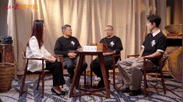 兰晓龙夸肖战是个非常专心的聪明人人民日报专访得闲谨制剧组，兰晓龙夸肖战是个非常