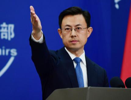 过去面对欧美以“强迫劳动”“劳工权益”为由制裁中企时，国人的本能反应是“外人欺负