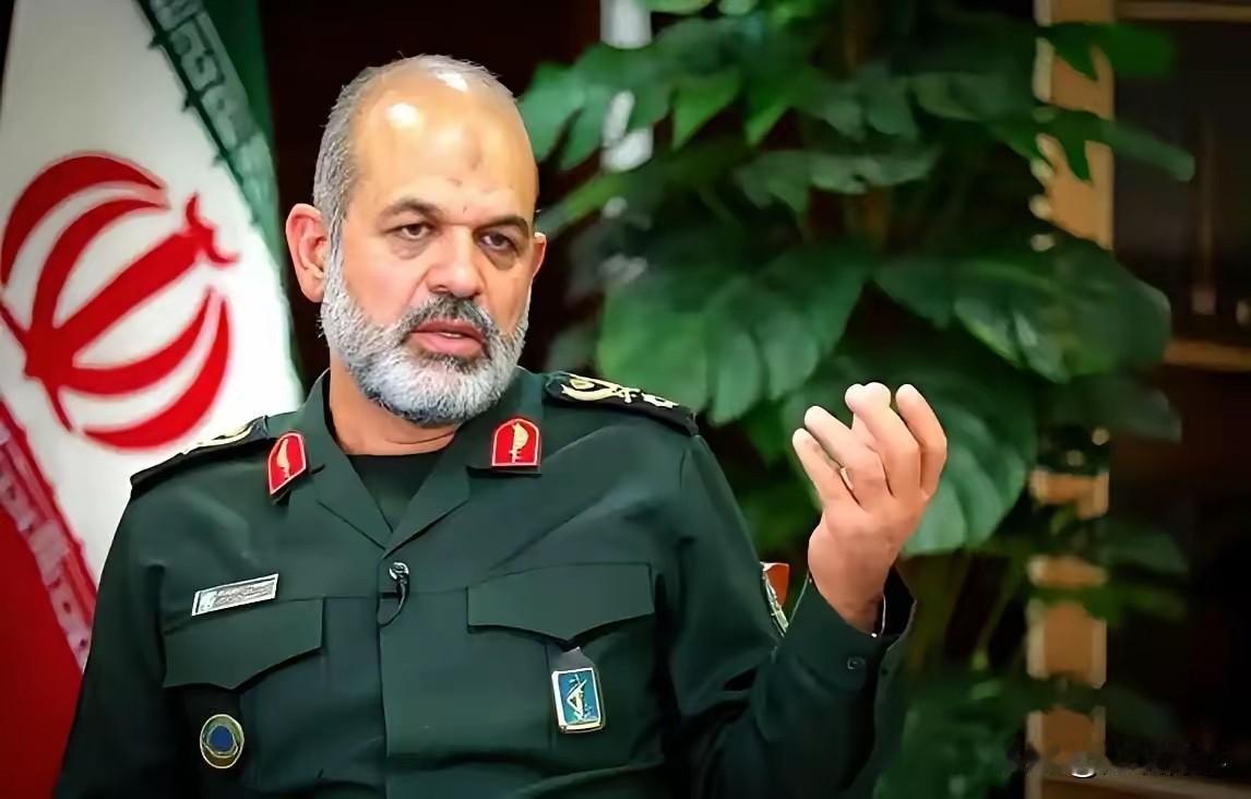 伊朗政权变天了！4月23日，据《纽约时报》的消息称，伊朗革命卫队已经完成对该