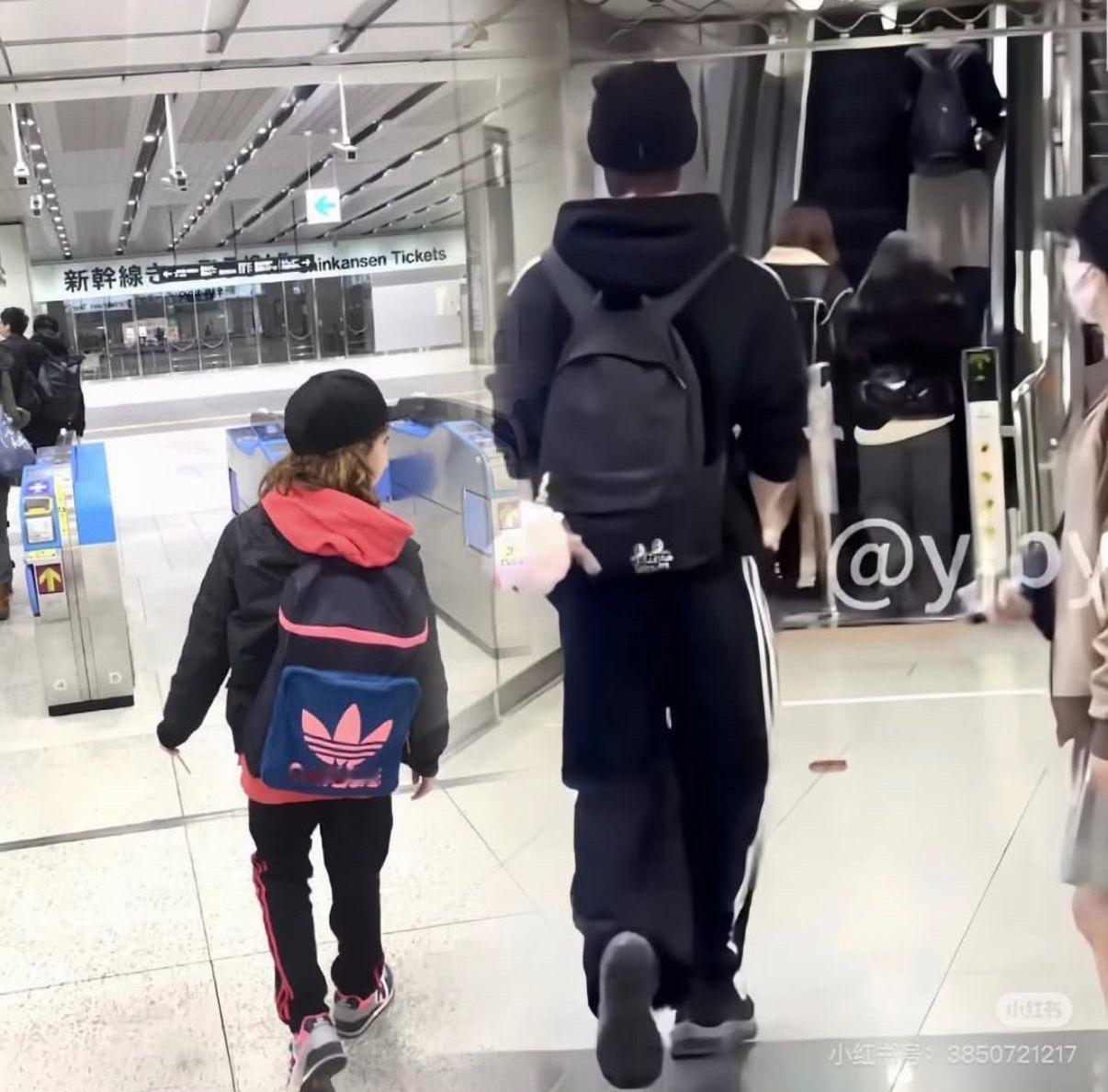 jayjay让妈妈看看你现在长多高了好不好🥺