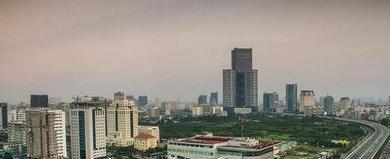 越南拼了！中国上不上？2024年2月15日，越南出台了个决议，说是2026年7月