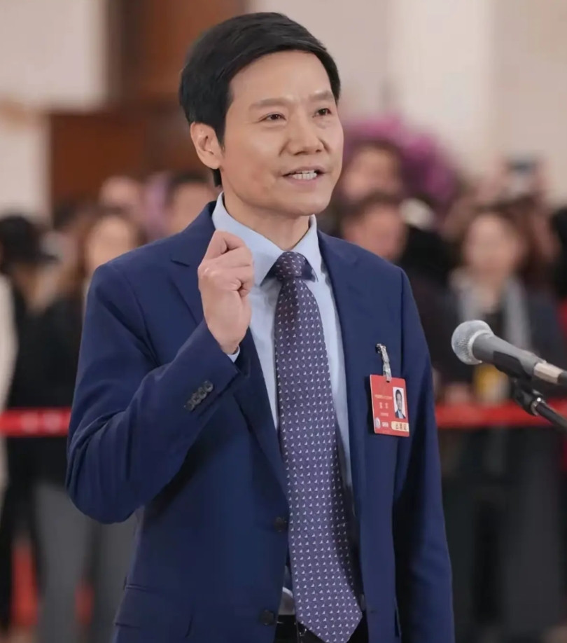 小米准备去雷军化了，这又是下的一盘什么棋？据有关大v透漏，小米了可能要开始启