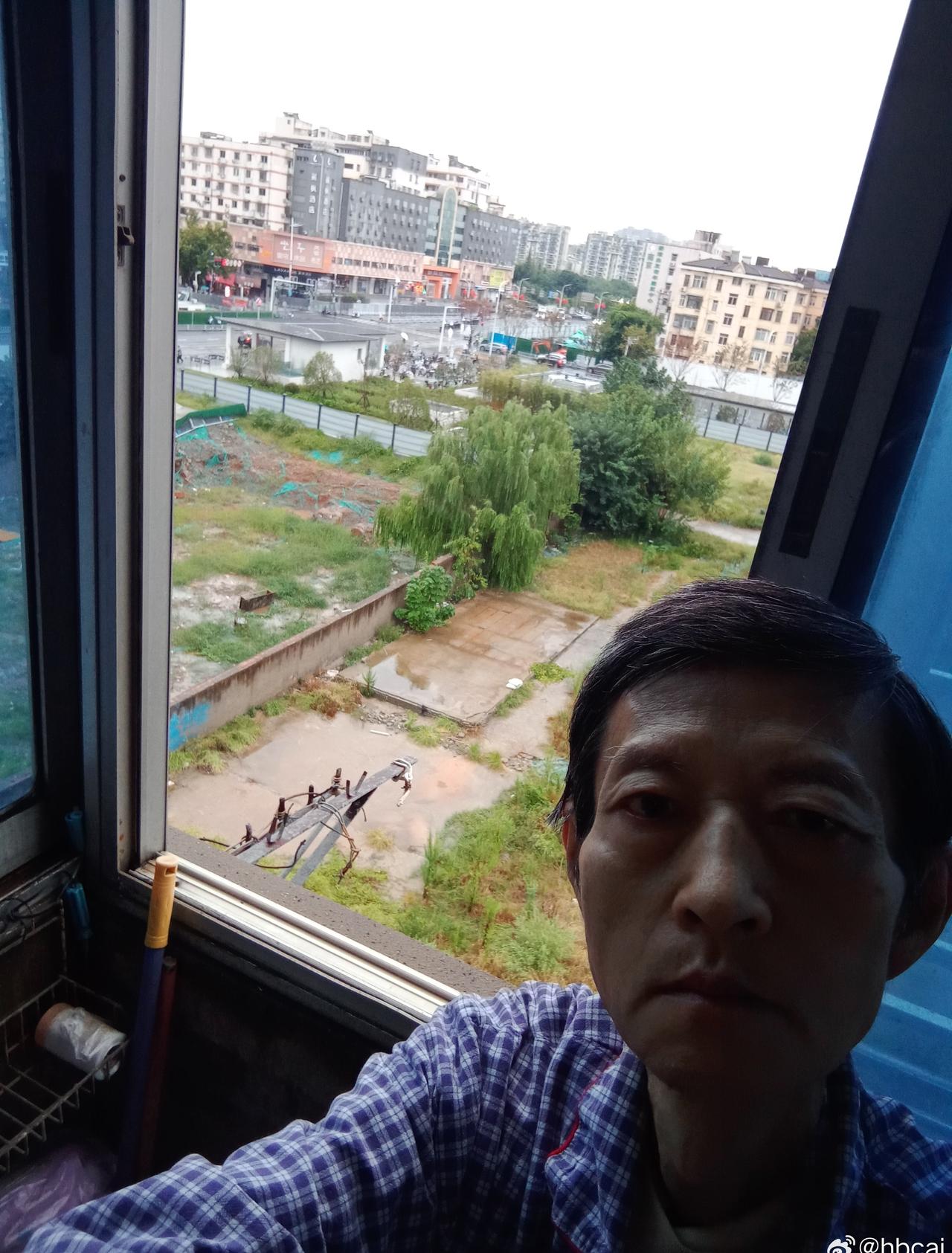 2025年9月25日，南京、光华门、御道街、大光路、地铁5号线、6号线工地。《