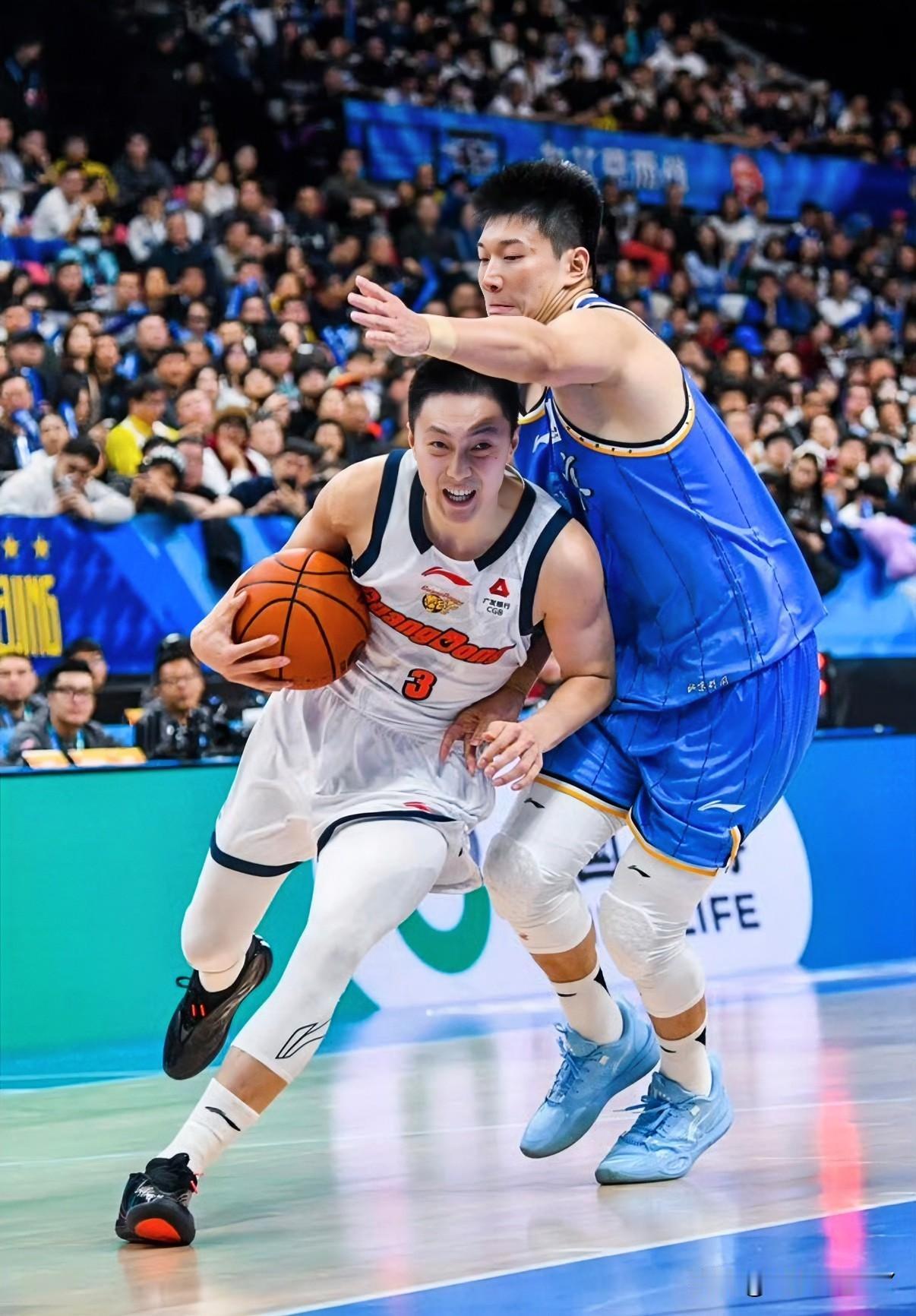 这次真的被气死了真的胡明轩现在的状态真的可以退役了！CBA常规赛，广东