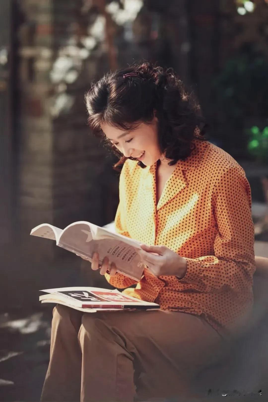 再刷《小巷人家》终于明白，女人的婚姻跟命运，没有一丝关系，一辈子幸福的女人全是