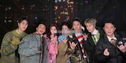 周深不录跑男了​​他今年要跑18场巡演，新专辑刚上线，浙江卫视排期卡死，只能二