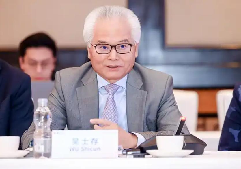在香山论坛上，中国南海研究院学术委员会主席吴士存说了一句很直白的话：在南海问题上