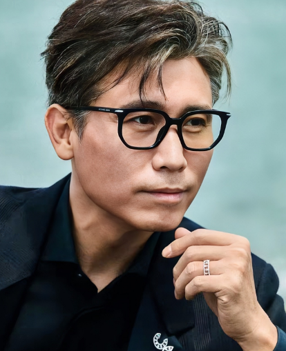 这下出名了，不仅浙江，全国人民都知道了，李乃文又闯祸了，这下不是综艺，也