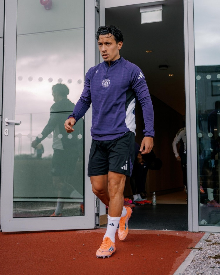 曼联跟队: 利马康复期间阿莫林主动陪他跑步, 后者非常欣赏他