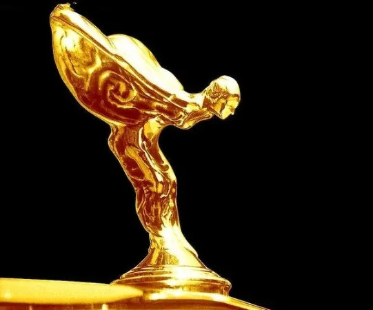 劳斯莱斯也卖不动了今年前五个月，劳斯莱斯在国内只卖了289台，这数据比巅峰时