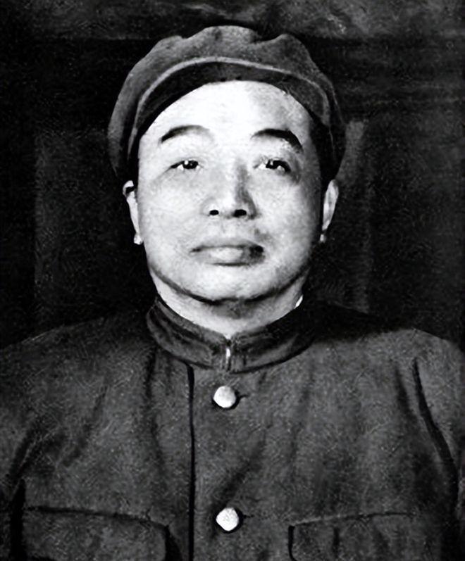 1959年王震称彭德怀为“民族英雄”，毛主席评价王震：他始终没有落井下石，这一点