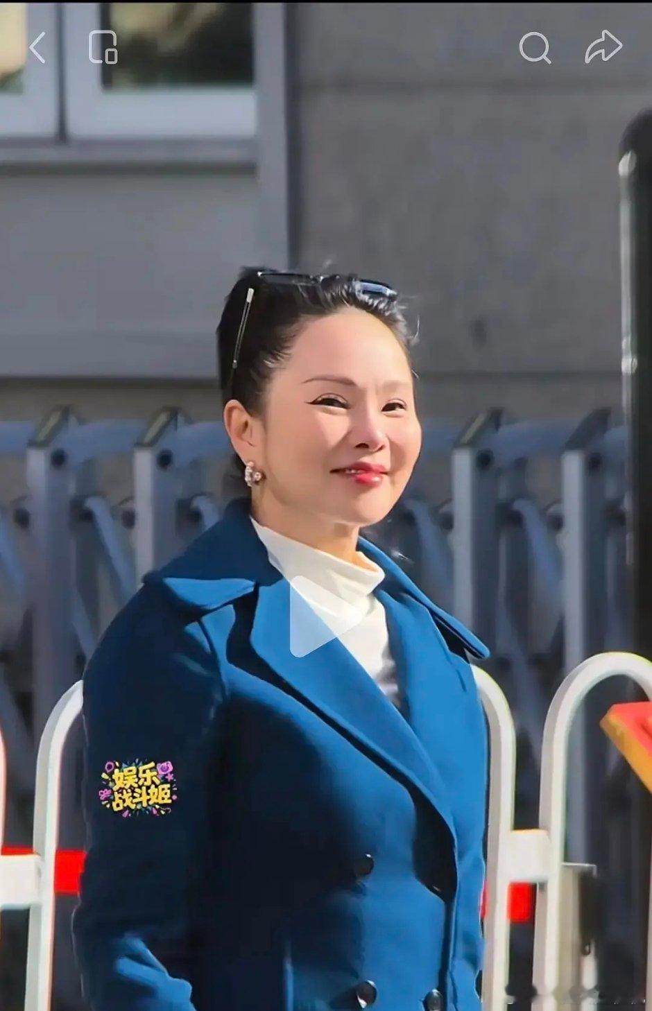 还没消肿感觉姐下手轻点