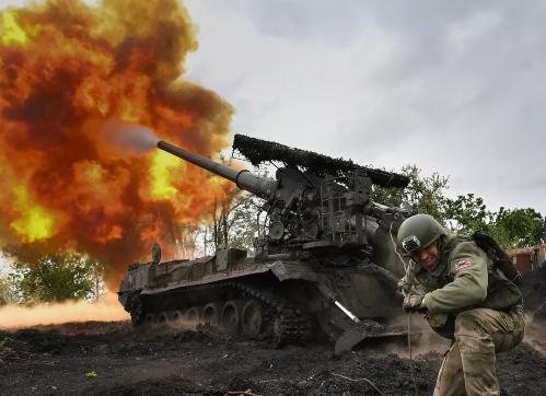 有人嘲讽俄军拉胯,理由是一座红军城打那么久都没打下来。说这话的人估计是不知道,就