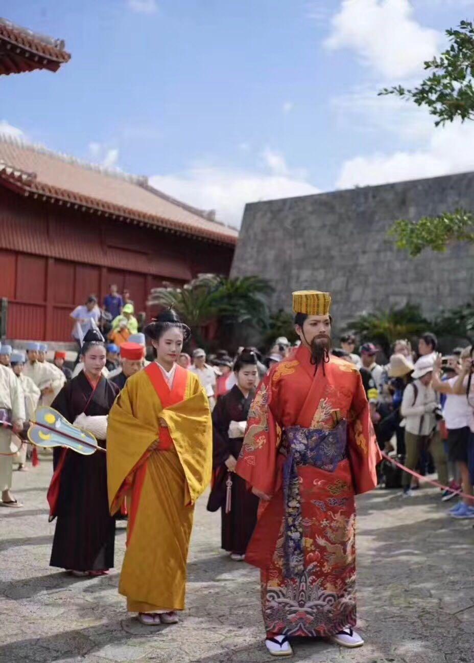 俄罗斯曾提示中国：我们仍有在日本的驻军权，也有权让琉球独立！中国的百年屈辱史上，