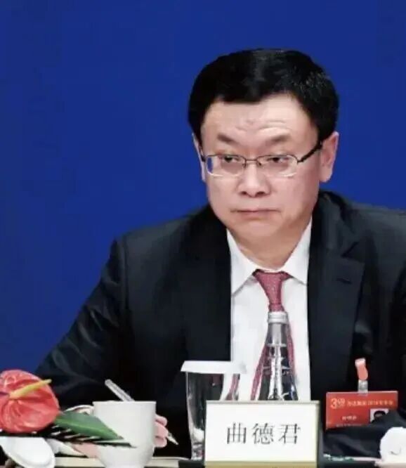 万达集团前总裁被判刑