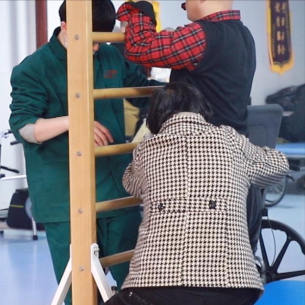 警惕！偏瘫患者为何越来越多？这4大原因让人深思！近年在医院里，偏瘫患者的数量确