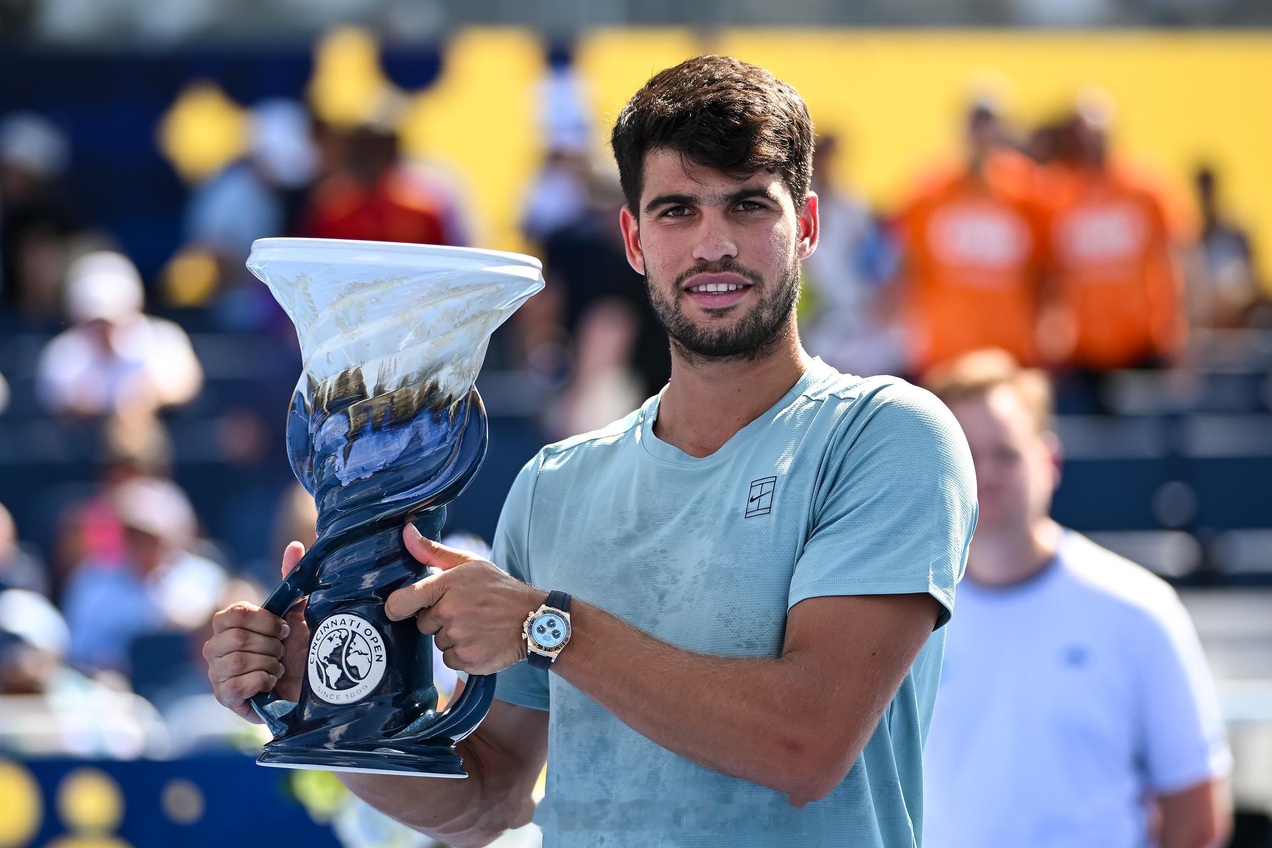 现役男球员ATP大师赛单打冠军数排行🏆40-德约科维奇8-阿尔卡拉斯