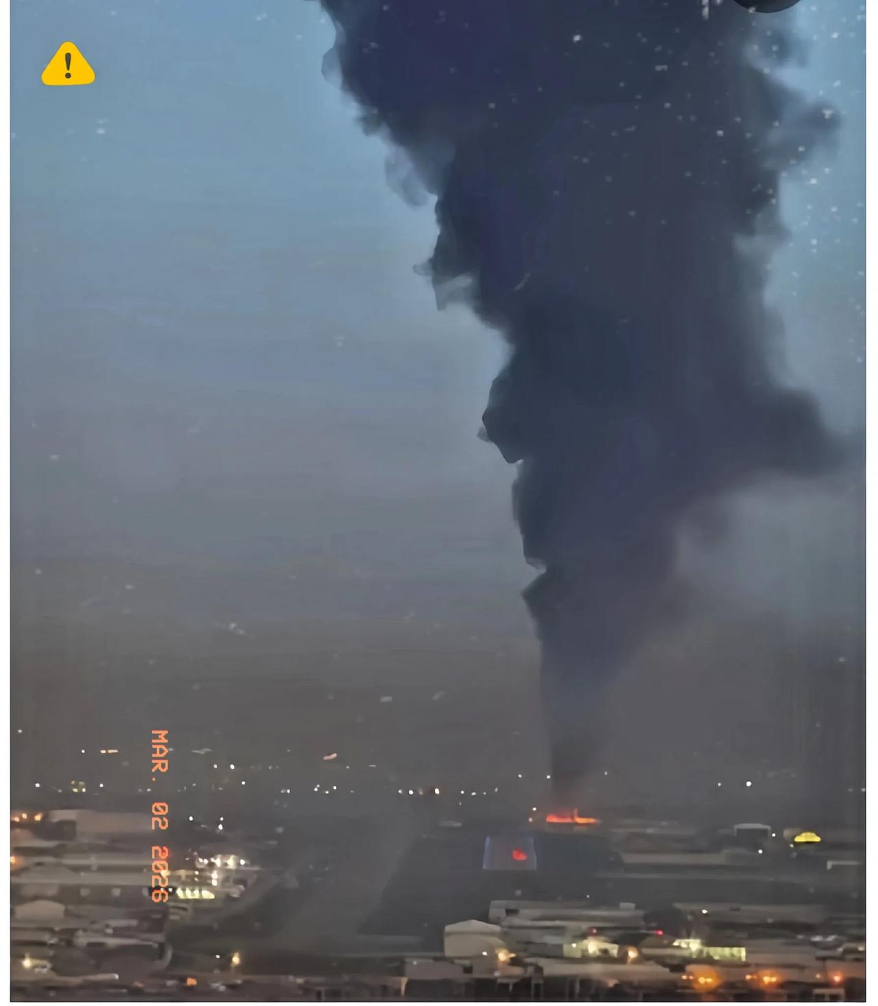 老特这回真有点骑虎难下了。本来以为周一股市一开，顺势宣布个大胜仗，这事儿就算