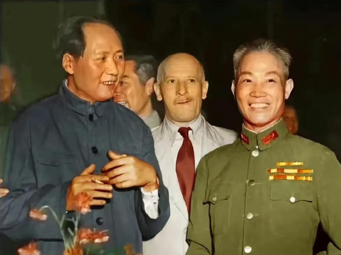 我们拿身高160的陈诚作为参照，感受一下国民党军政大佬“160俱乐部”部分成员。
