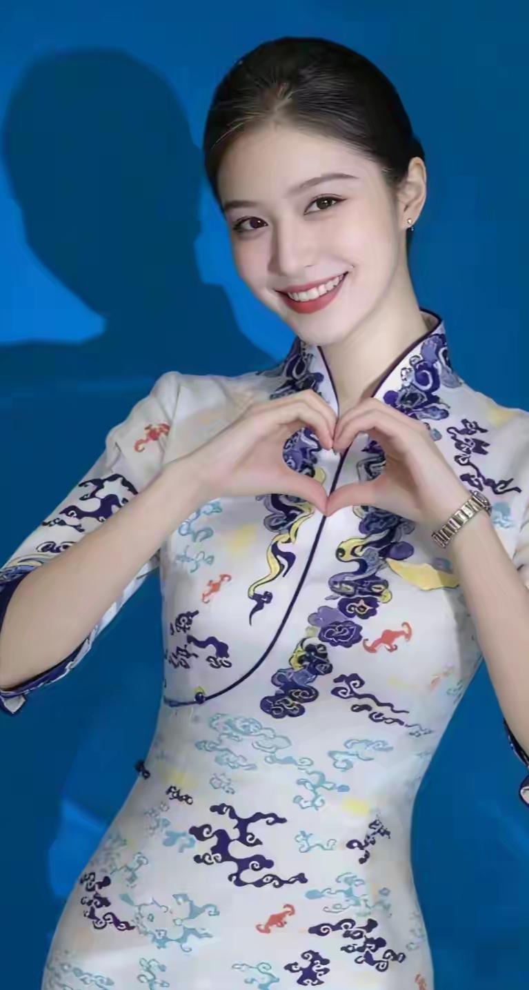 元气满满的一天，从微笑开始！😊💕