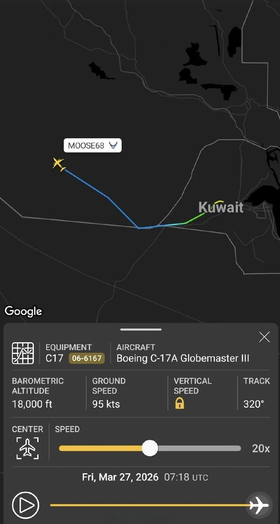 一架美国空军C-17A大型运输机从科威特阿里·萨利姆空军基地前起飞，前往约旦费萨