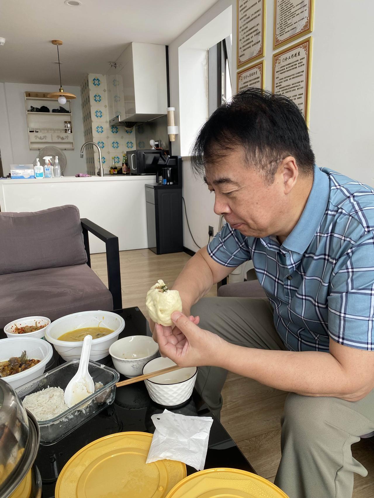 很多人问我治类风湿需要多长时间，说句实在话我也不知道，因为每个人情况都不一样。就