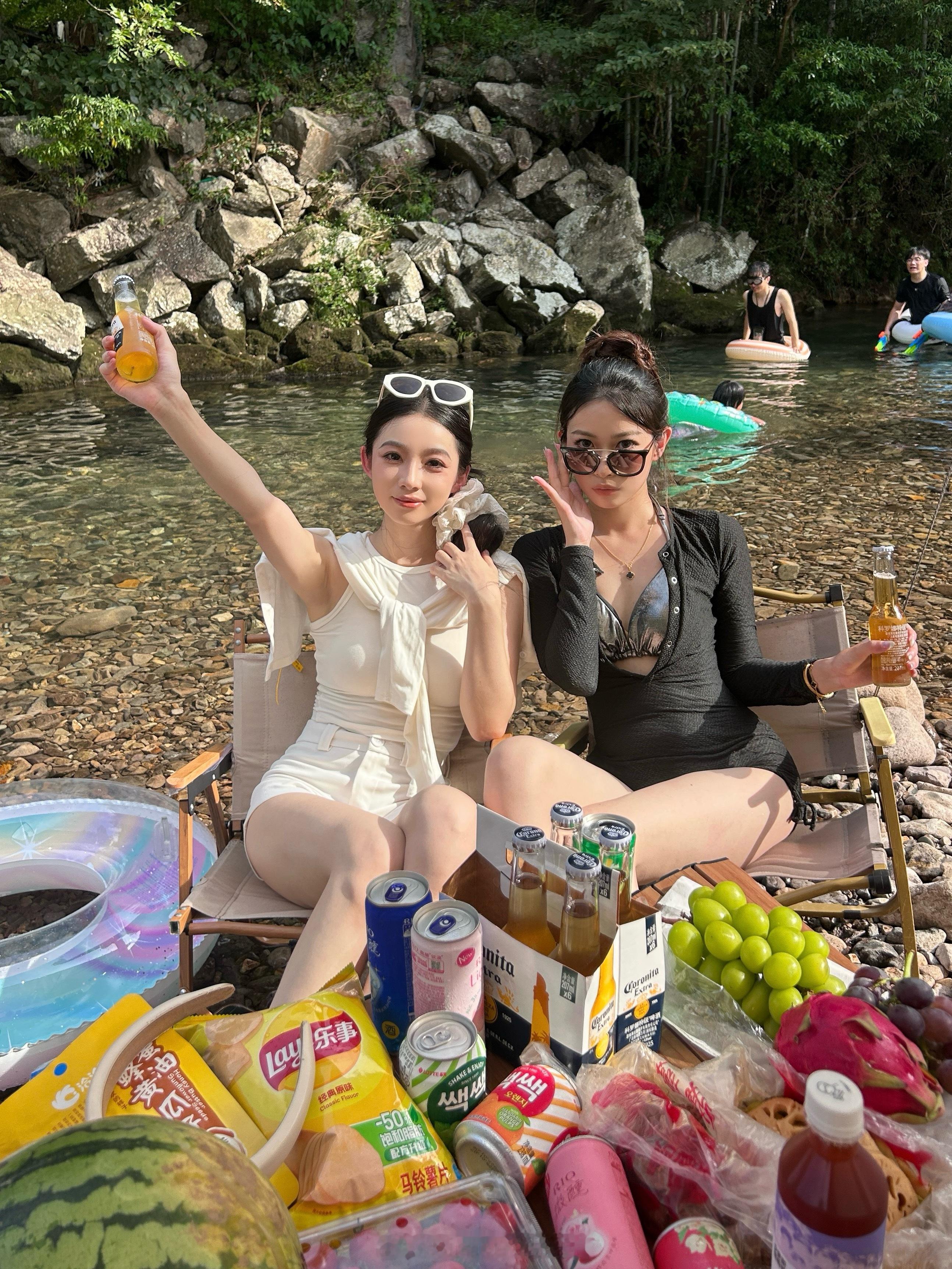 抓住暑假的尾巴🍾和朋友玩水太太太开心啦🏄🏻💦​​​