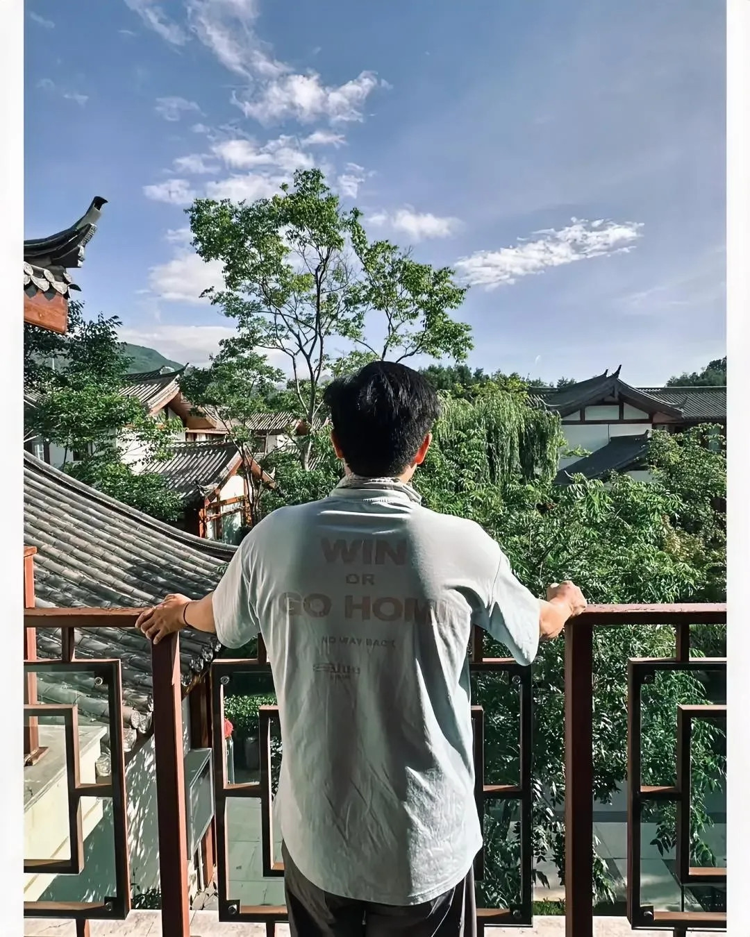 儿子今年35岁了，至今没有结婚。做父母的觉得真的是对不起孩子，嘴上说不管他了，随