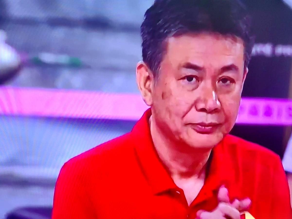 蔡斌总算说了句大实话。真的，憋了太久了，终于有个“圈内人”把这层窗户纸捅破了。