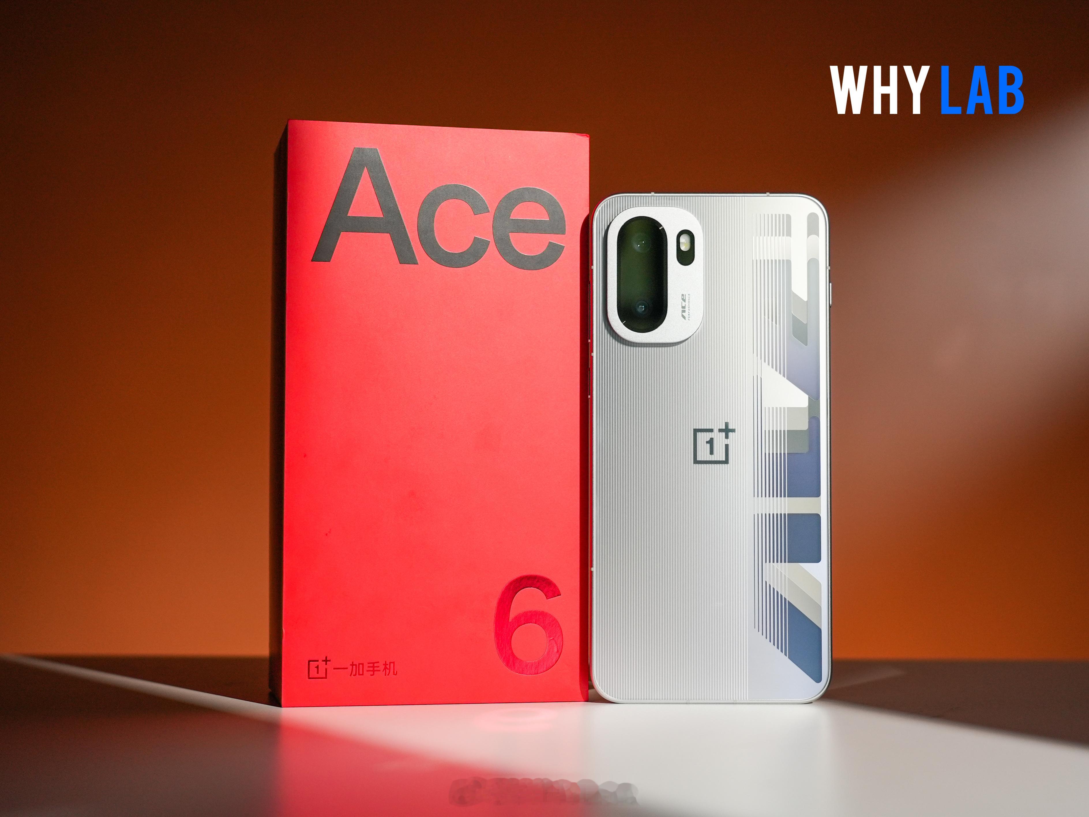 WHYLAB图赏一加Ace6标准版「快银」这代Ace在外观和质感上的