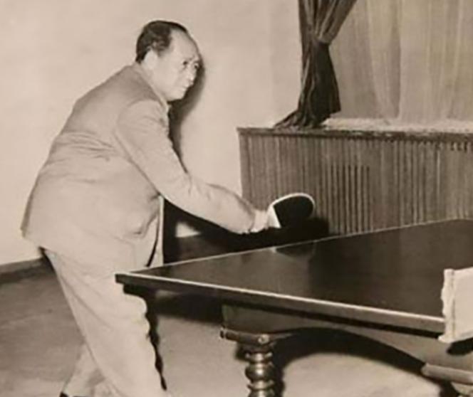 虽然毛主席活到了83岁，但他的保健医生却说：“其实毛主席不具备长寿的条件，他长寿