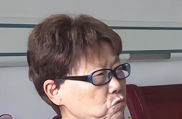 “你不要再演戏了！”2020年，湖南益阳一位77岁的老太太，被亲生女儿赶出家门。