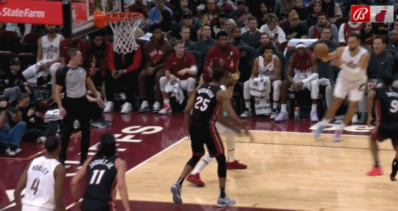 东契奇意外受伤其实，骑士这“奇葩”的25厘米地板落差，已经“坑害”过其他人了！2