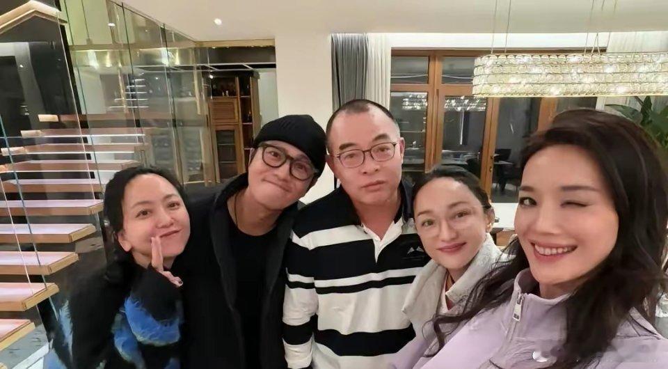 舒淇在家组局，陈坤郑伊健变化挺大，周迅脸嫩得像婴儿​​​