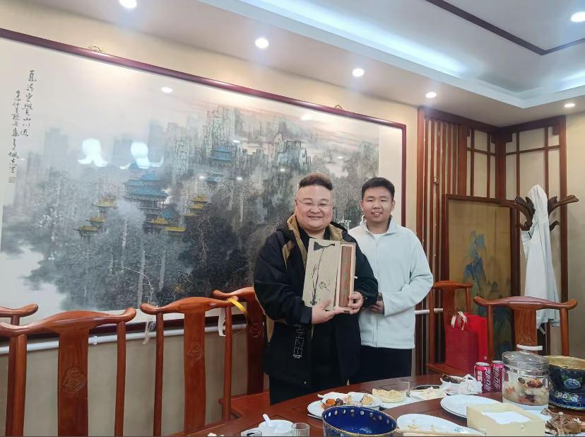 【郭德纲再添新徒孙,收徒之人竟然是李云杰,对此你怎么看?】近日,抖音有一个名为