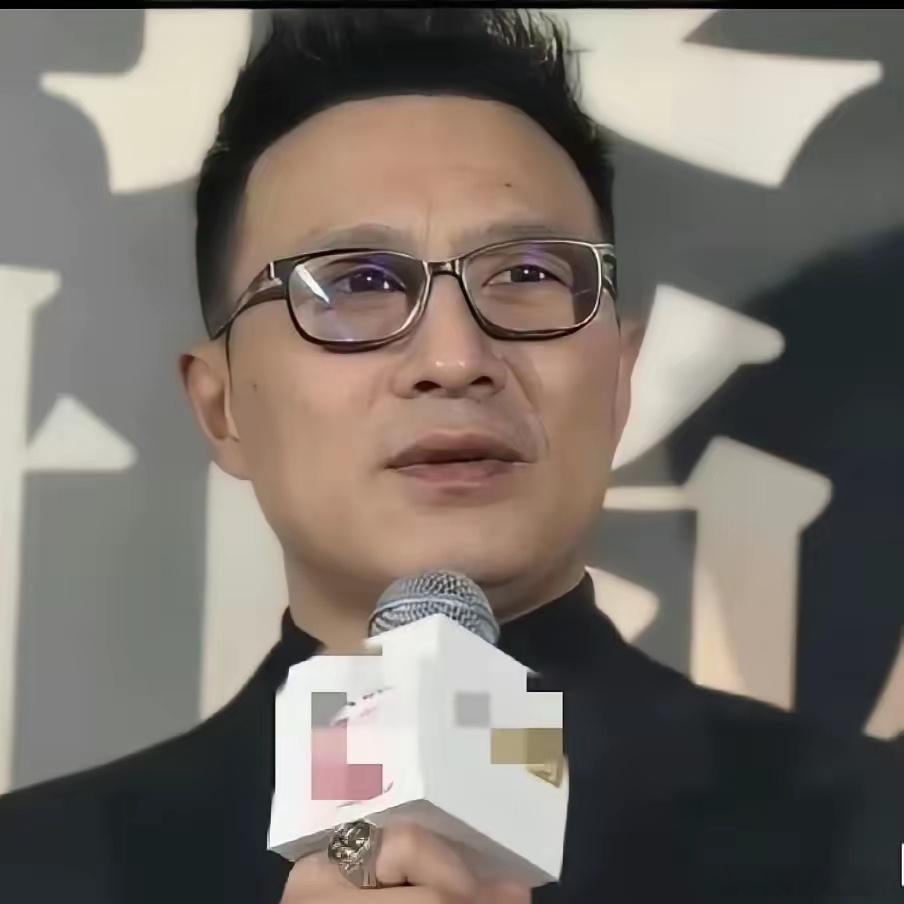 汪峰最担心的事发生了，不是森林北，而是章子怡直接套现三亿股权，当初他俩分开后，到