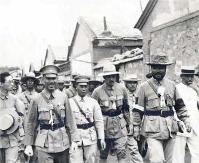 1928年5月30日，蒋介石来到石家庄和阎锡山会面，阎锡山为了占有北平和天津，挑