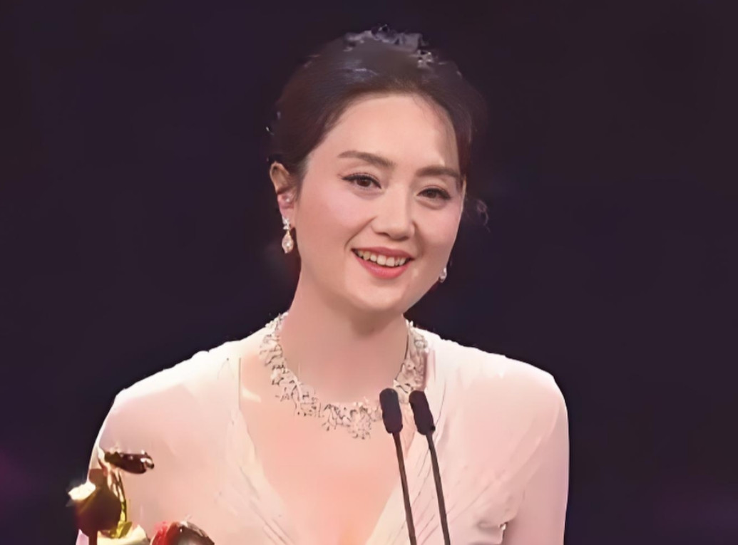 朱媛媛在患上癌症后，在抗癌的5年间，平均一年一部作品，其中3部作品获奖，这真是