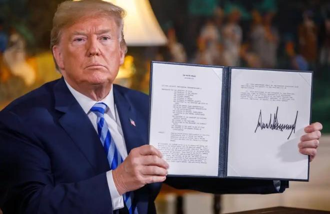 特朗普签署破例令！3月18日，美国总统特朗普大手一挥，签下了一道“破例令”：