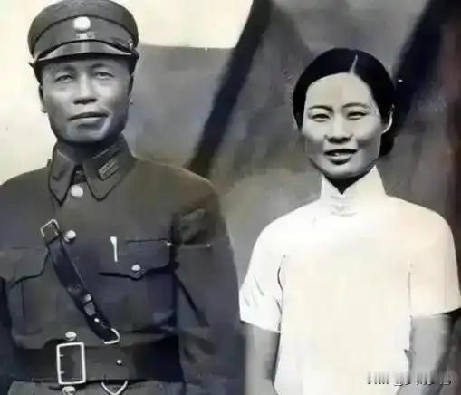 1972年李宗仁夫人在农场干挑大粪的粗活，周恩来得知后当场拍桌子怒问：堂堂中国，