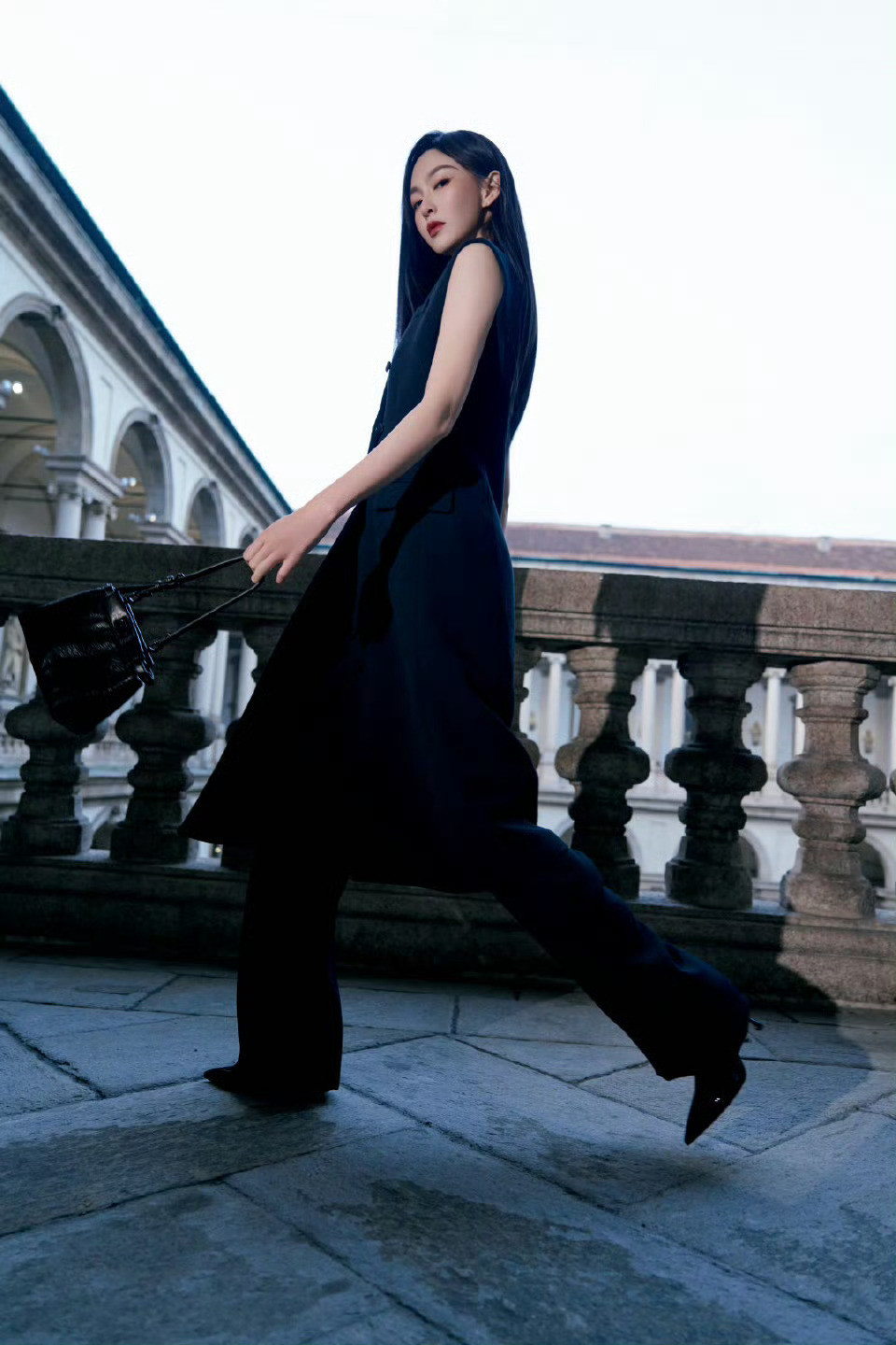 唐嫣Fendi大秀造型出图，糖姐好美Fendi大秀