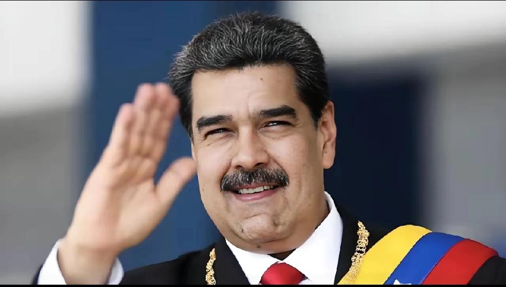 央视新闻报道:当地时间1月3日，有美国官员表示:委内瑞拉总统马杜罗1月3日凌晨，