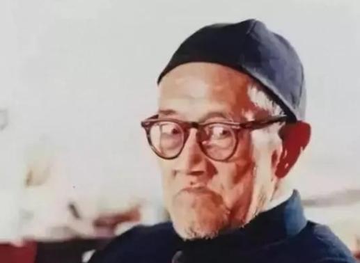 🌞1983年，梁漱溟曾坦言，在他心里，中国最让他钦佩的人非毛泽东主席莫属。
