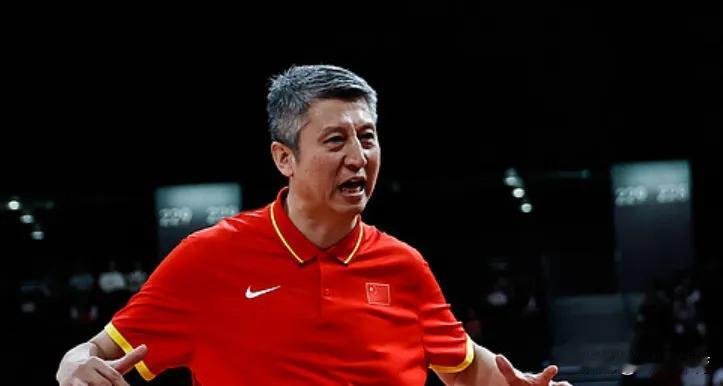 不粘锅？主教练赛后甩锅式发言引争议：输球只怪年轻球员？亚运会男篮铜牌战，中国