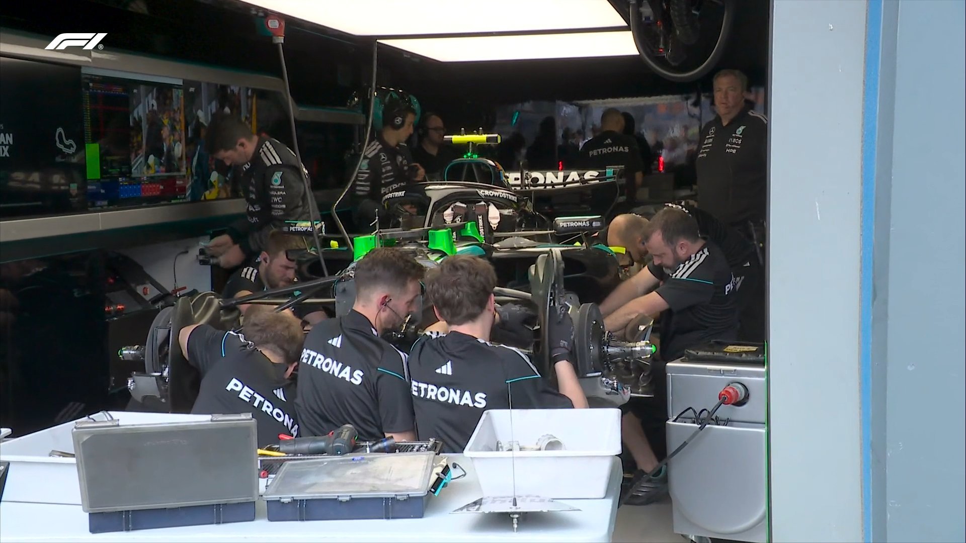 安东内利出来了，Q1可以有7分钟左右给他2026f1澳大利亚大奖赛f1排位赛