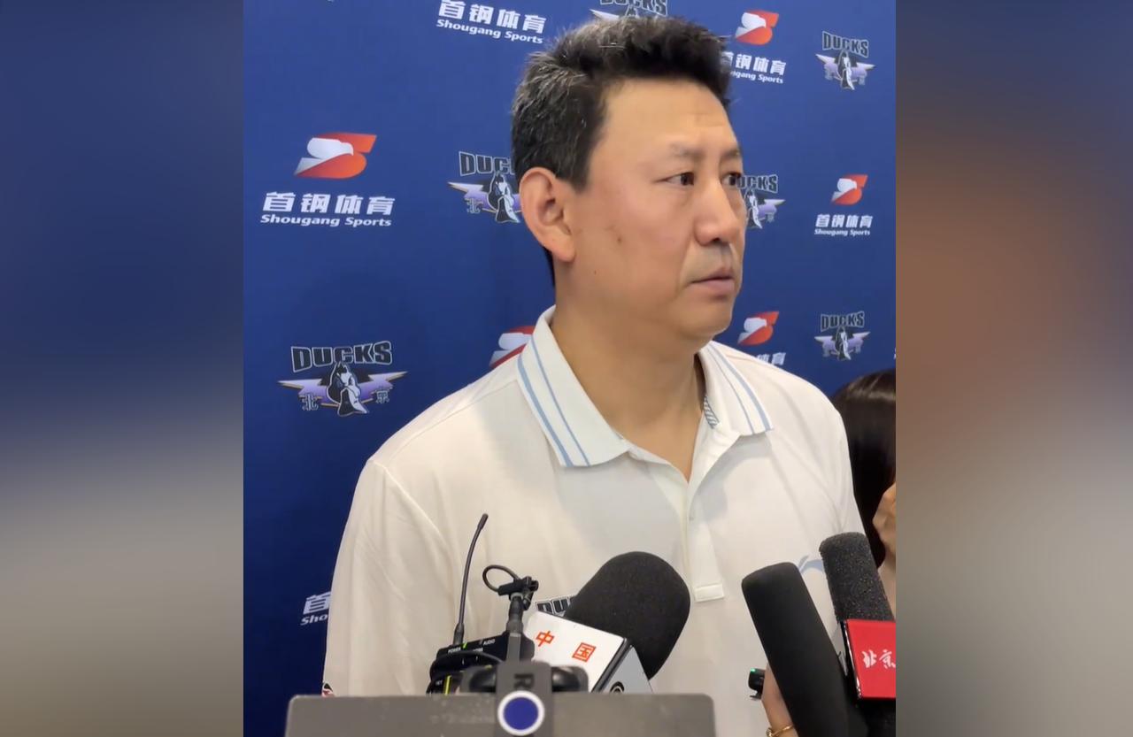 CBA传来最新三个消息，第一个消息让人很意外第一个消息：北京男篮拿下国手后卫