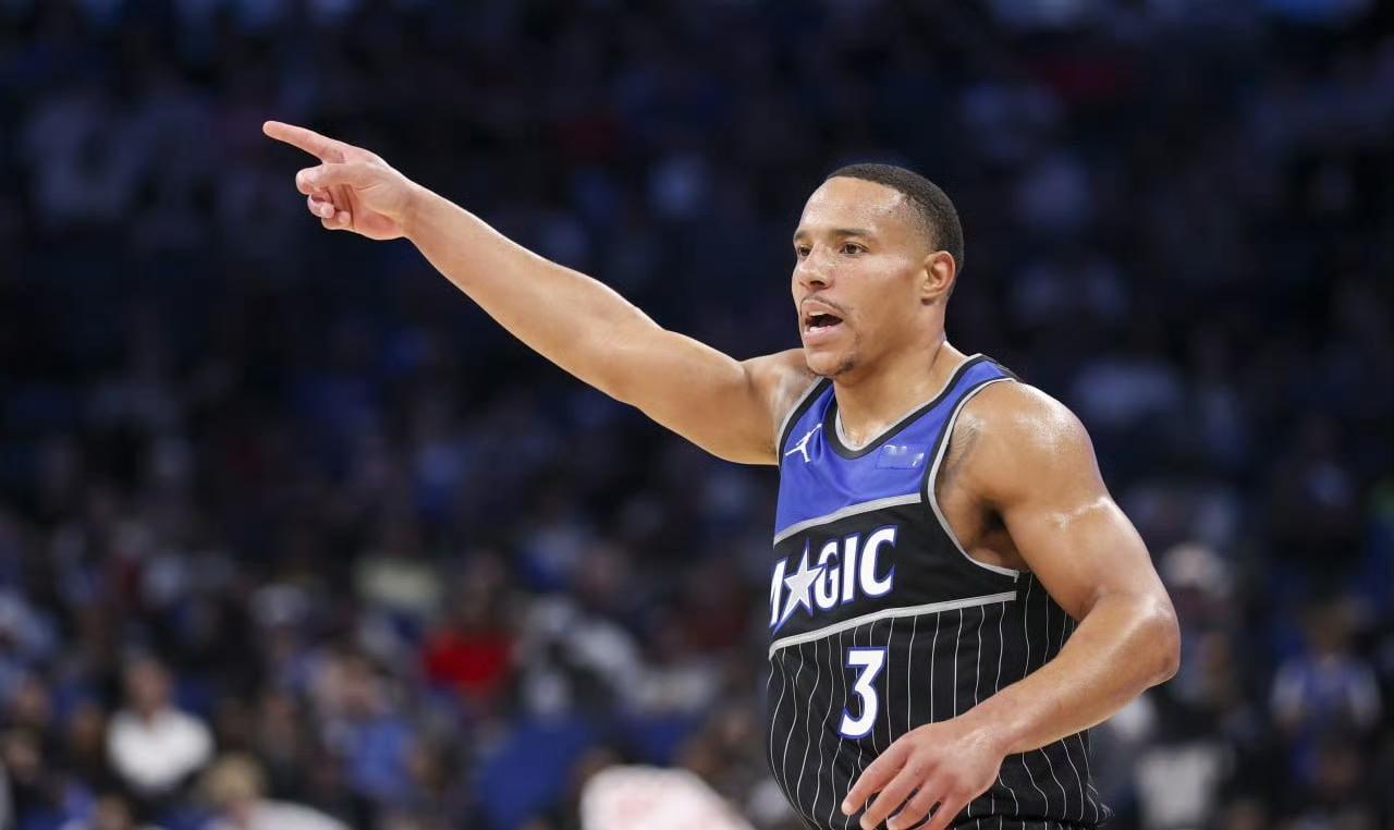 太燃了！魔术127-126险胜掘金，这3位球员是赢球功臣！1. 布莱克，魔术