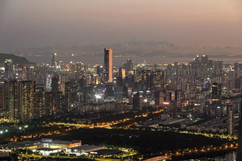 广东百强区数量位居全国第一，这成绩可太牛了！就拿深圳的南山区来说，它可是科技创新