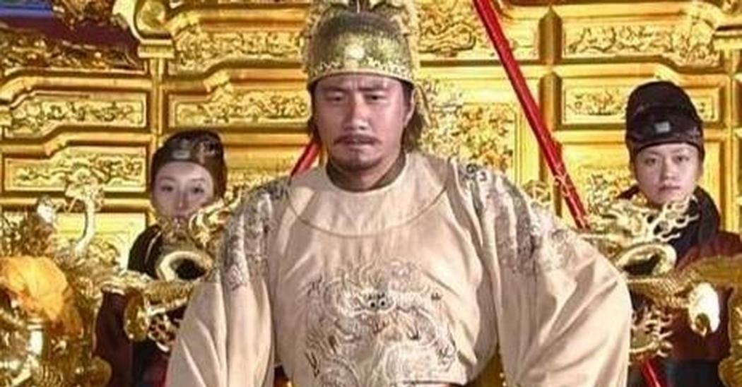 1363年，35岁的朱元璋冲进陈友谅后宫，抢走了他才18岁的妃子达氏，达氏后来给