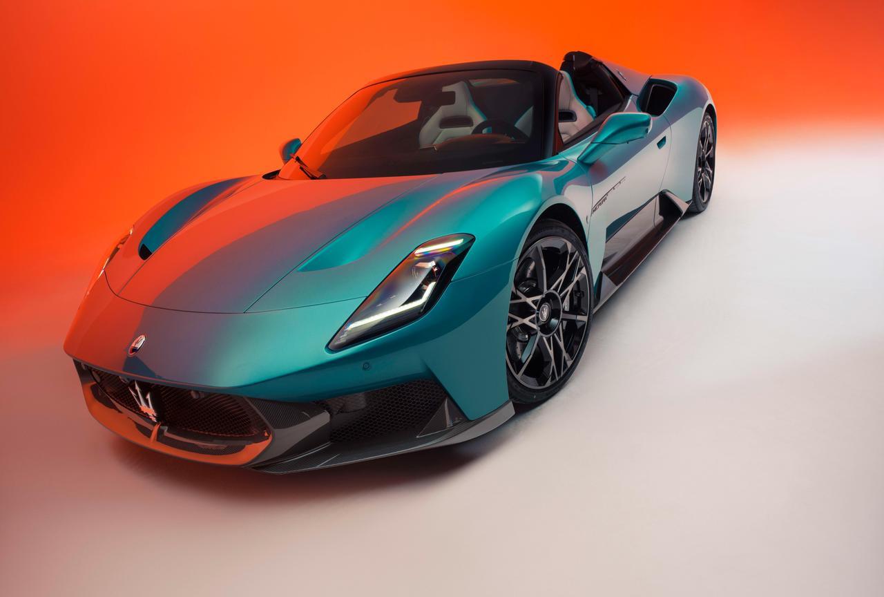 玛莎拉蒂发新车——MaseratiMCPURA。经常研究相对论的同学相信已经